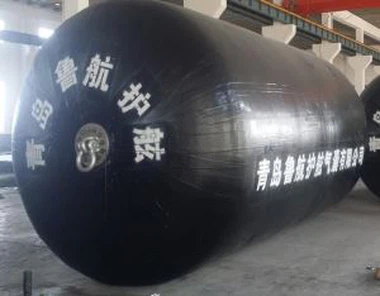 Fender tal-Fowm Mgħaddas mill-Fowm