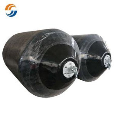 Fender tal-fowm li jżomm f'wiċċ l-ilma